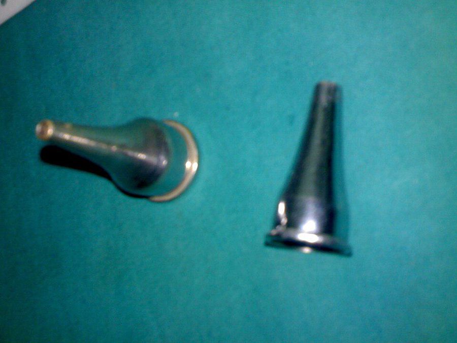 Aural (ear) speculum